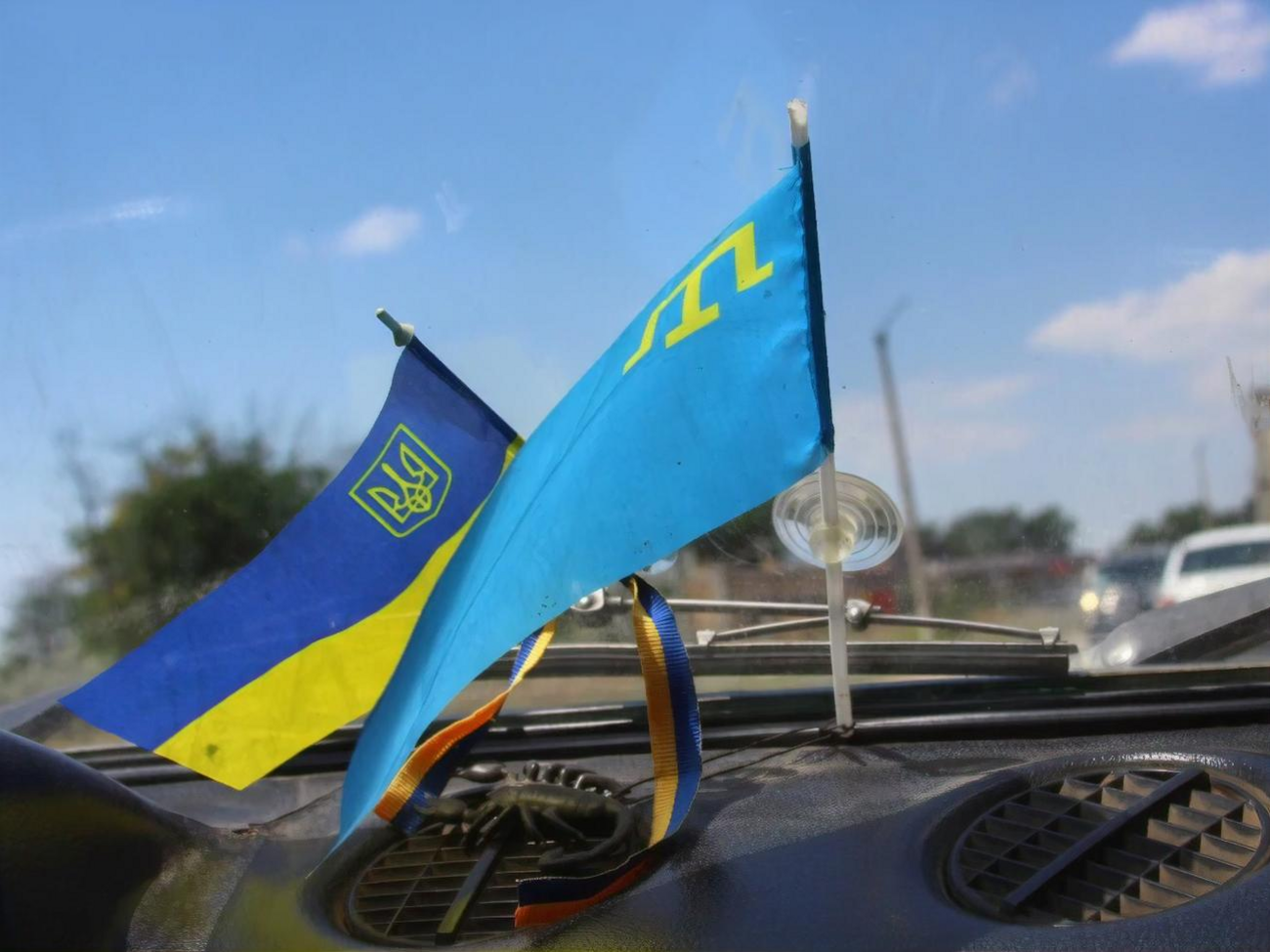 Кримська правозахисна група повідомляла, що у Криму не залишилося жодної школи з українською мовою навчання