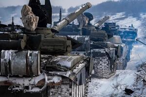 По данным МИД Украины, на Донбассе РФ держит 450 танков