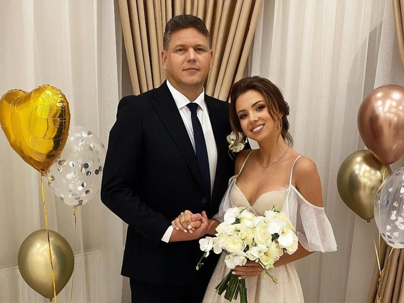 Зинченко и Соколюк расписались спустя год после телефонного знакомства