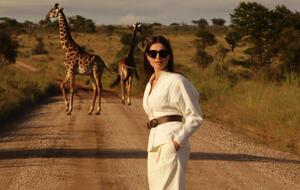 Жена Ярославского во время посещения Танзании поднялась в горы