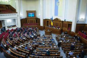 Поддержку законов в ВРУ зачастую обеспечивали депутаты из фракций "Слуга народа", "Голос" и группы "Довіра"