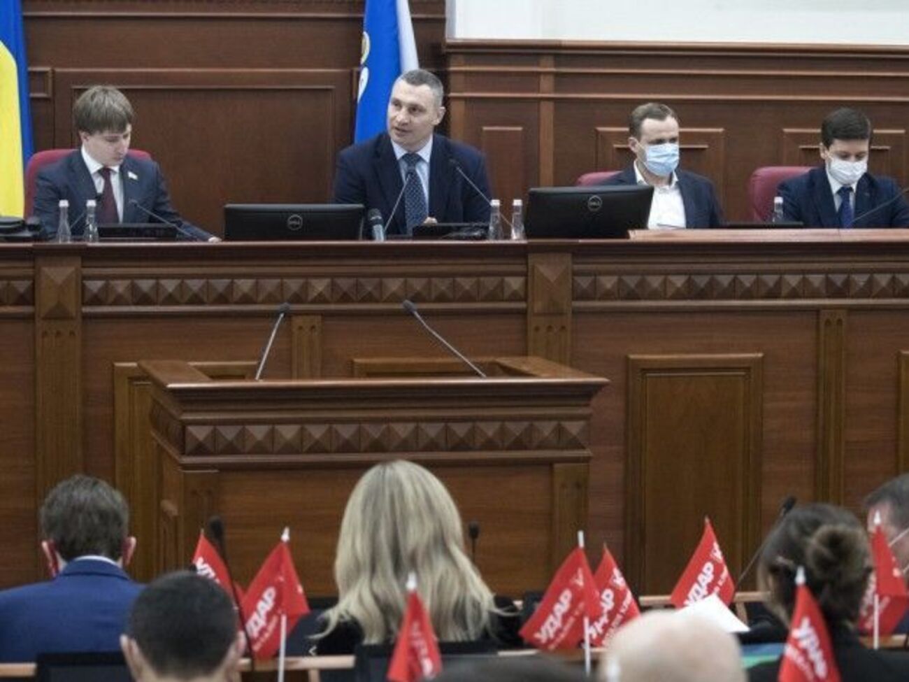 Виталий Кличко:&nbsp;Большой резонанс и обсуждение в обществе получила тема Мемориала в Бабьем Яру. Немало и спекуляций вокруг этого