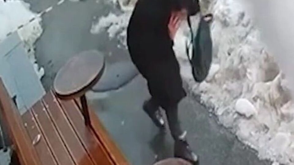 Штраф за неубранный с крыши снег может составить 1700 грн, отмечают в полиции