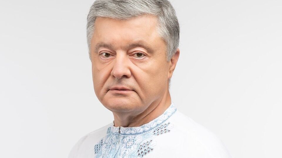 Порошенко: Це наслідок впливу команди Януковича – Портнова на правоохоронні органи і суди, які особисто Зеленський надав їм в оренду