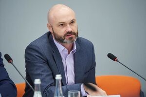 Хромаев был назначен на должность главы Нацкомисии по ценным бумагам в январе 2015 года