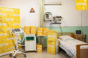 Помощь Рината Ахметова получили 505 медучреждений в 203 населенных пунктах