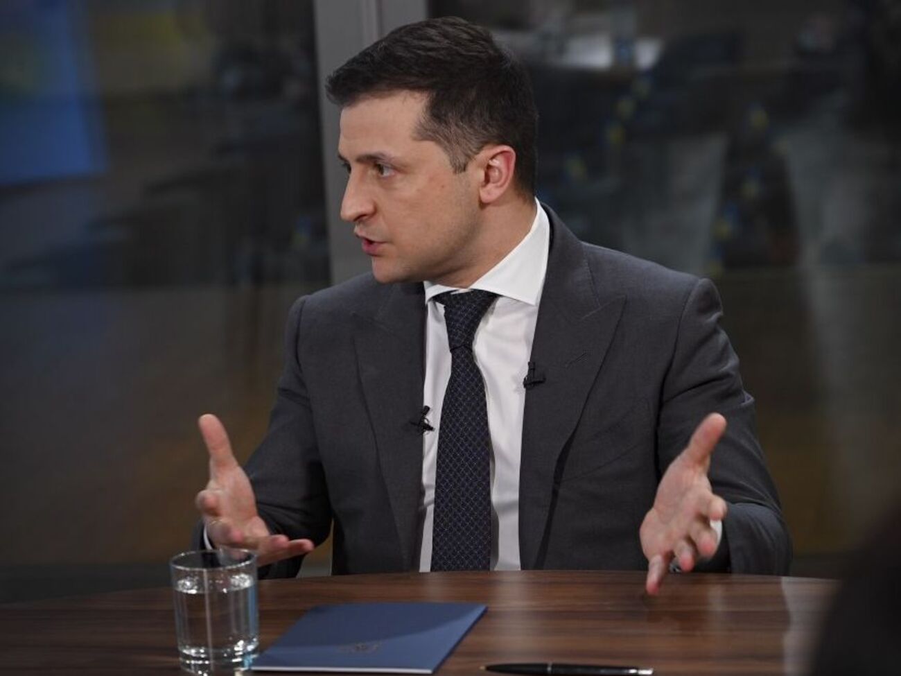 Підтримка Зеленського в лютому зросла на 1,9%