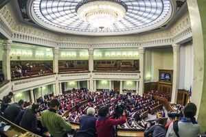 Согласно опросу, пятипроцентный барьер преодолевают пять партий