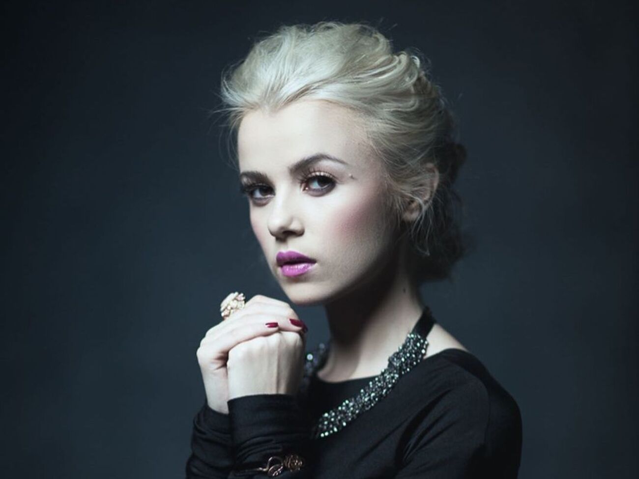 Мика Ньютон: Какая Россия?