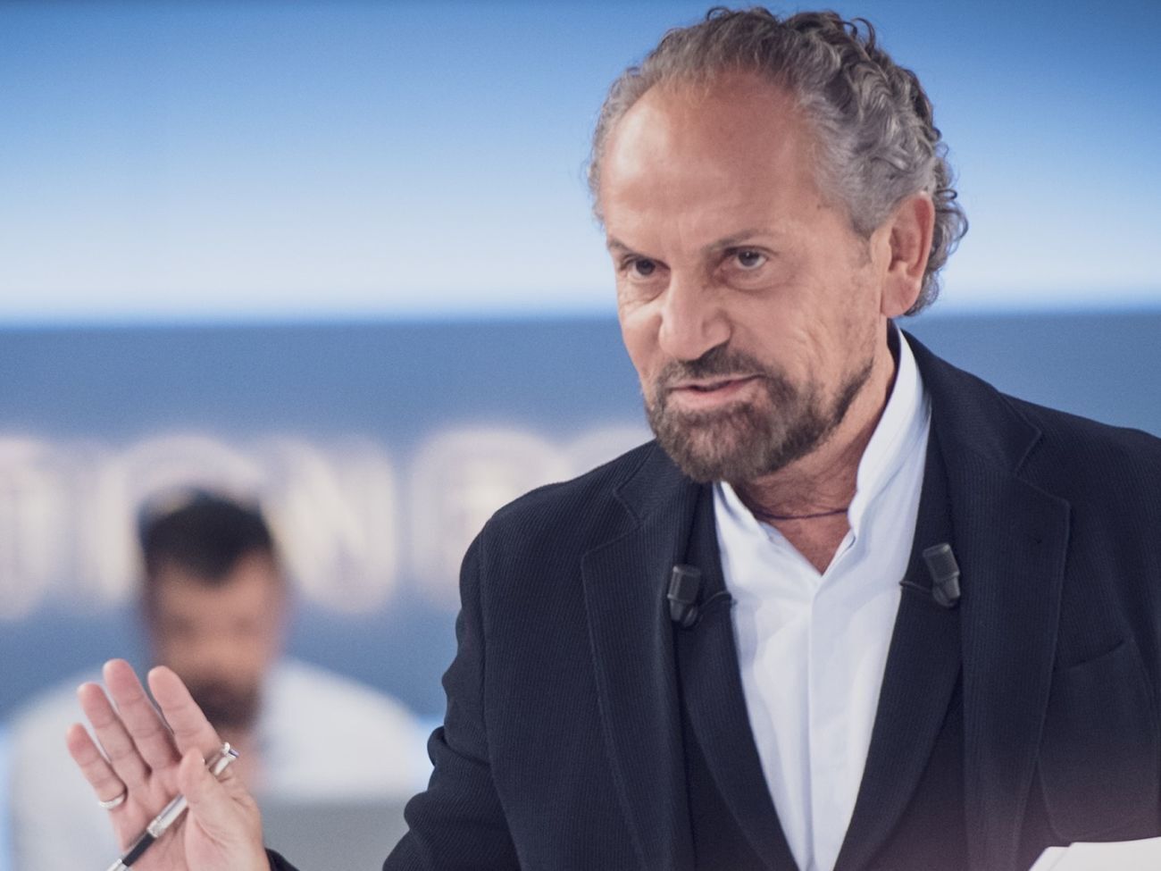 "Свобода слова Савіка Шустера" виходить в ефір щоп'ятниці