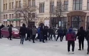 Приводом для бійки стало чергове перейменування проспекту в Харкові