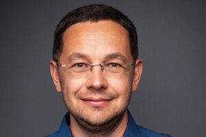 Останні кілька років продажі алкоголю ніяк не реагують на 23 лютого. Українське суспільство випльовує залишки радянського минулого