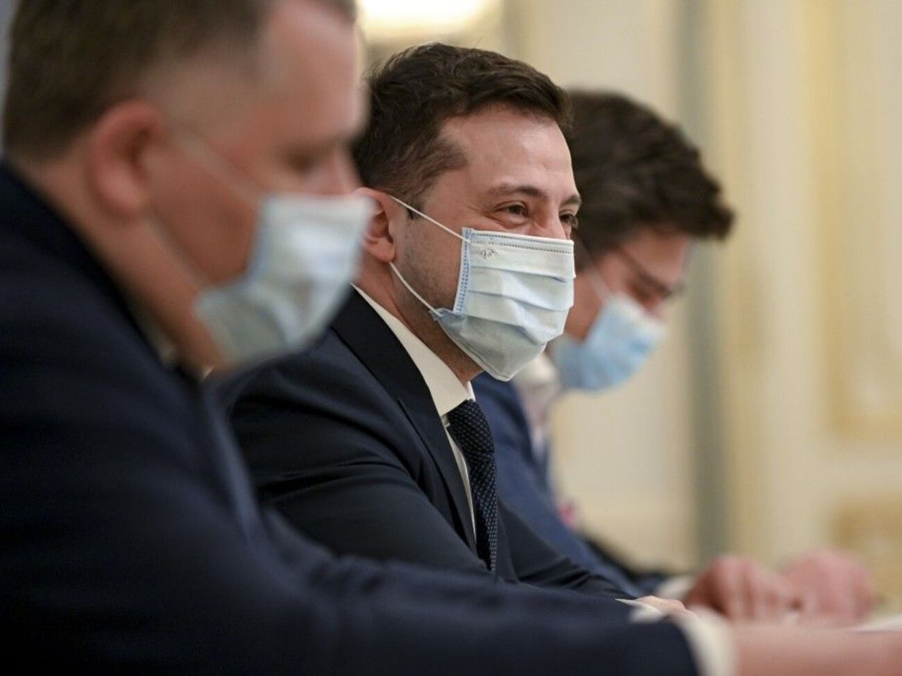 Зеленський попросив главу МЗС Литви про допомогу у прискоренні постачань в Україну більшої кількості вакцини проти коронавірусу