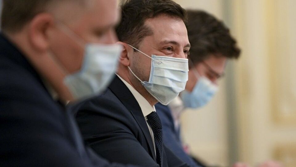 Зеленський попросив главу МЗС Литви про допомогу у прискоренні постачань в Україну більшої кількості вакцини проти коронавірусу