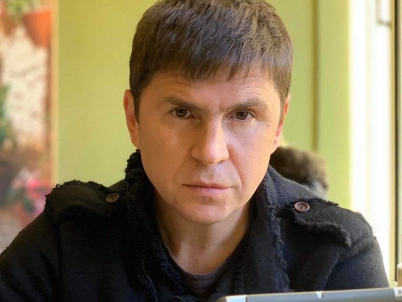 Подоляк: Медведчуку и Марченко было бы полезно вернуться в реальность