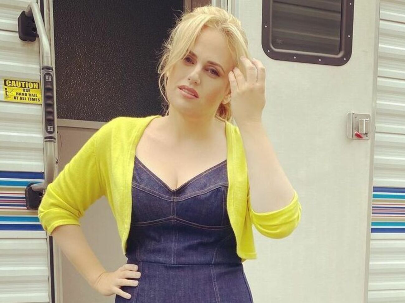 Уилсон родилась в 1980 году в Австралии