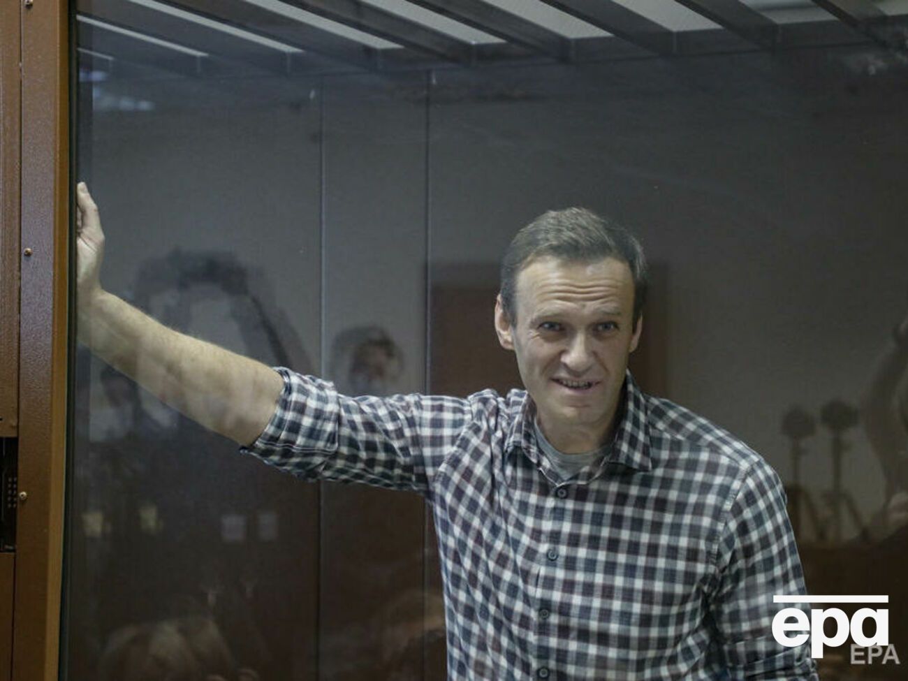 В августе прошлого года Навального отравили боевым веществом класса "Новичок"