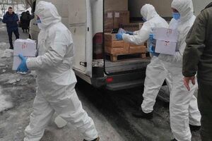 Першу партію вакцини проти коронавірусу розвезли по всіх регіонах України