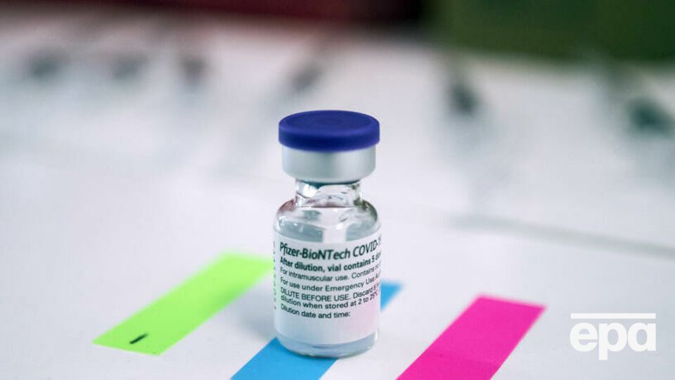 В Україні вже зареєстрували вакцину Pfizer/BioNTech