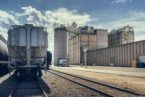 В Україні експлуатують понад 30 тис. зерновозів, із них 11,5 тис. належать "Укрзалізниці", решта – приватним компаніям