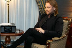 В Германии Винник начинал карьеру певца