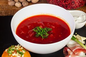 Борщ – традиционный суп украинской кухни