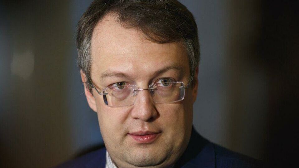 Геращенко назвал происходившее в Киеве 27 февраля "настоящим мирным протестом"