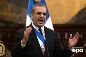 Абинадер планирует возводить стену во второй половине этого года