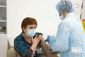 Від початку вакцинації в Україні імунізували вже 3141 особу
