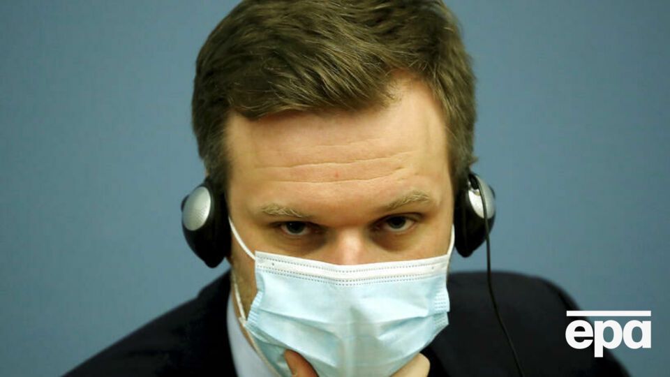 Ландсбергіс вважає, що РФ має імунізувати своєю вакциною самих росіян
