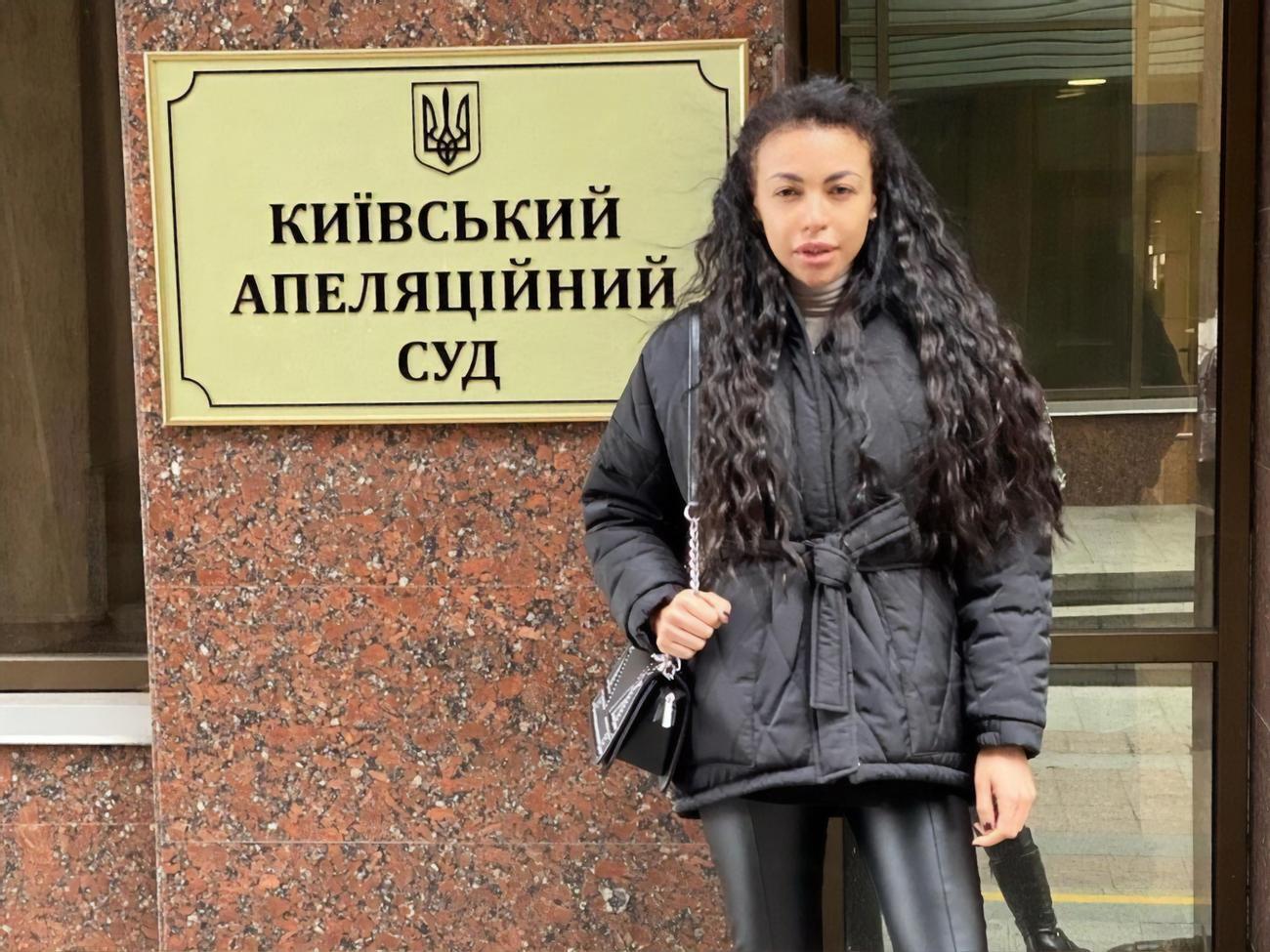 Ололо:&nbsp;Я просила суд разрешить видеться с&nbsp;детьми до вынесения решения суда по существу