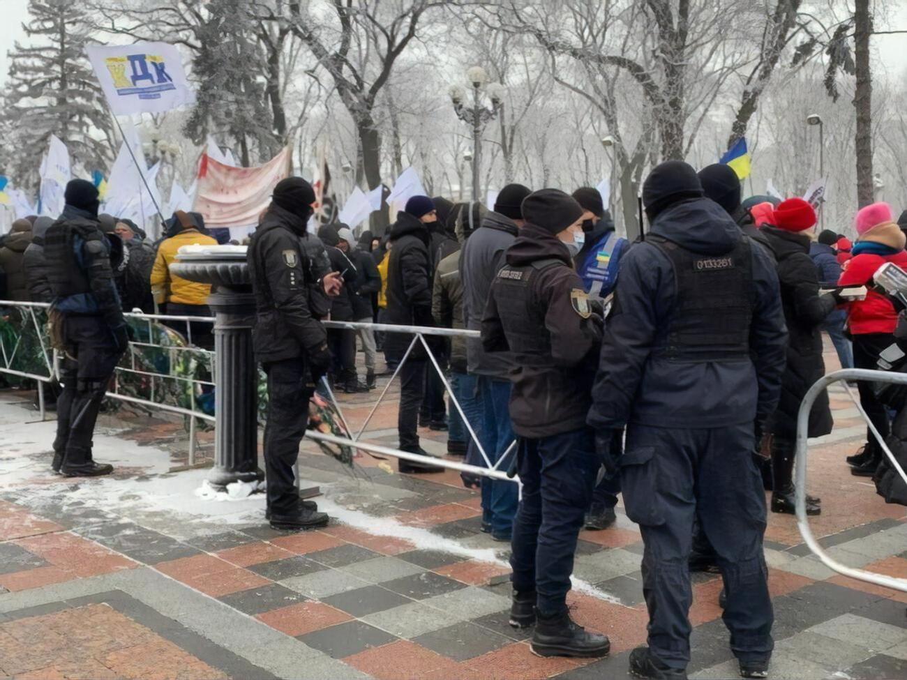 Поліція посилила заходи безпеки в урядовому кварталі