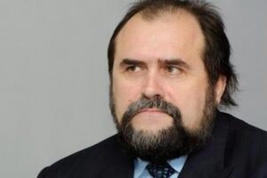 Охріменко: Думаю, що не лише в мене виникає питання, які були підстави для пролонгації контракту з Андрієм Коболєвим після багаторічного невиконання вимог контракту