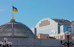 Согласно результатам опроса, в Верховную Раду проходят пять партий