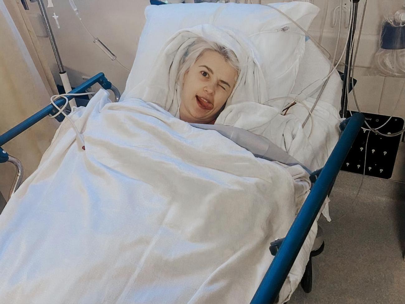 Мика Ньютон&nbsp;перепроверяла результаты биопсии в трех разных клиниках