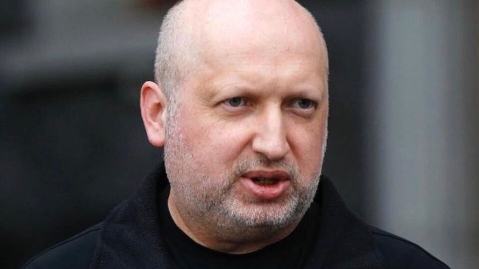 Турчинов: Надеюсь, что основной мотивацией решения СНБО была защита страны от российской информационной агрессии, а не падение рейтингов правящей партии