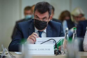 Данилов: Речь идет о пятой колонне, которая расшатывает наше государство