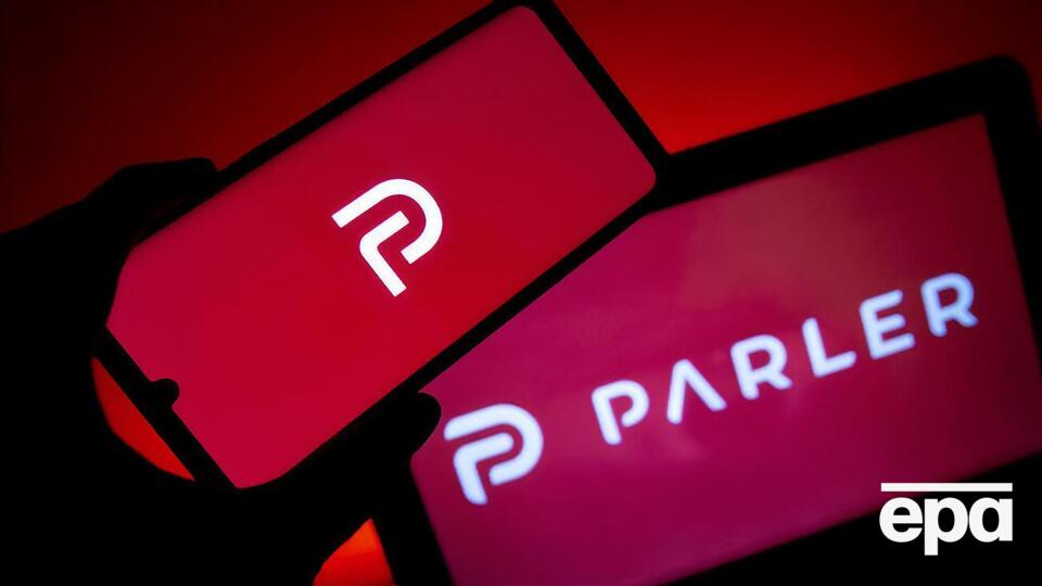 Parler звинувачували в недостатньому контролі повідомлення своїх користувачів