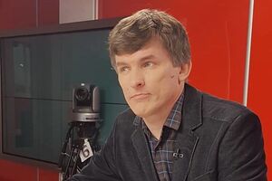 Зеленский после решения прижучить Медведчука словно снова обрел хребет, который из него в последнее время, казалось, вынули