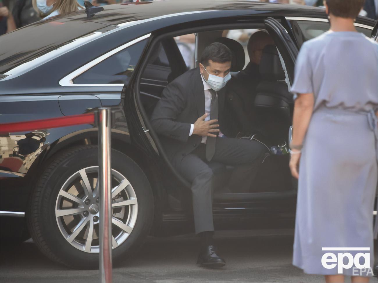 Рейтинг Зеленського й далі падає