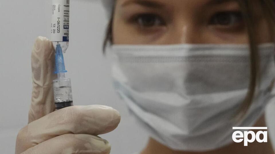 Пока вакцину "Спутник V" разрешила использовать в ЕС только Венгрия