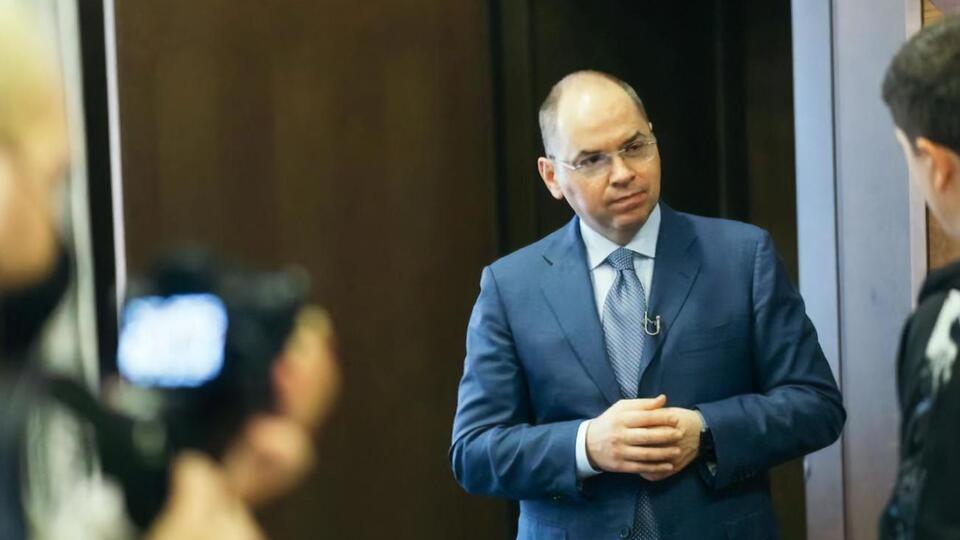 Степанов заявляв, що вакцинація в Україні почнеться в лютому