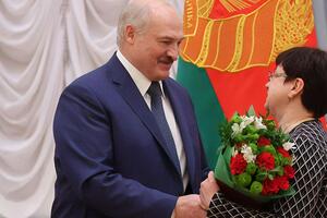 Лукашенко: Післявиборчі події засвідчили, що нам серйозніше треба ставитися до навчання нашої молоді