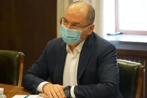 Степанов сказал, что проводить исследования, чтобы выяснить, циркулируют ли в стране новые штаммы, дорого