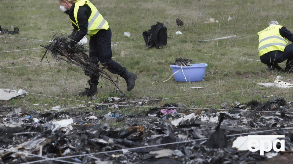 Boeing 777 рейсу MH17 зазнав аварії 17 липня 2014 року поблизу Тореза Донецької області