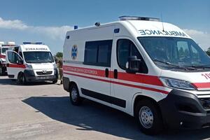 Пораненими військовими займаються медики