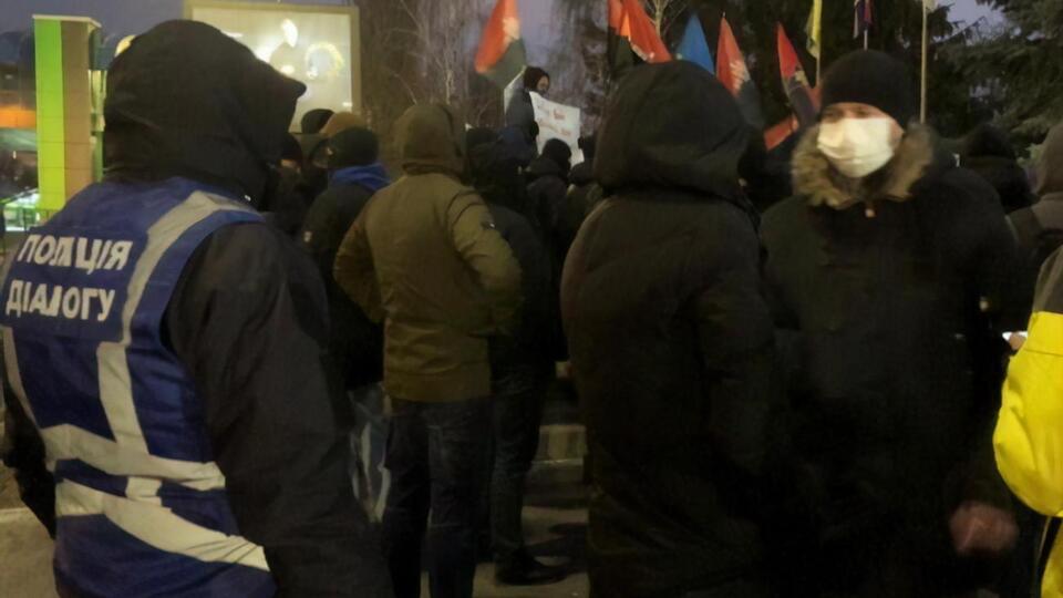 У поліції розповіли, що учасники протесту не блокували роботи телеканалів