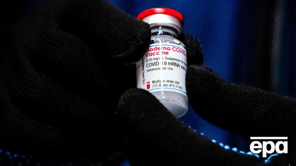 Вакцина Moderna показала эффективность более 94%