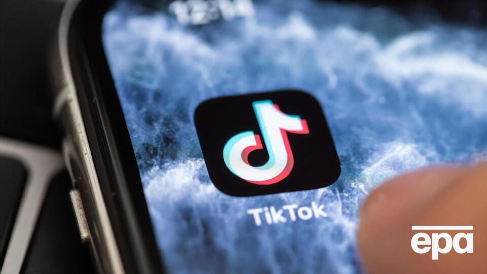 Пользователи TikTok под роликами МИД России призвали освободить Навального