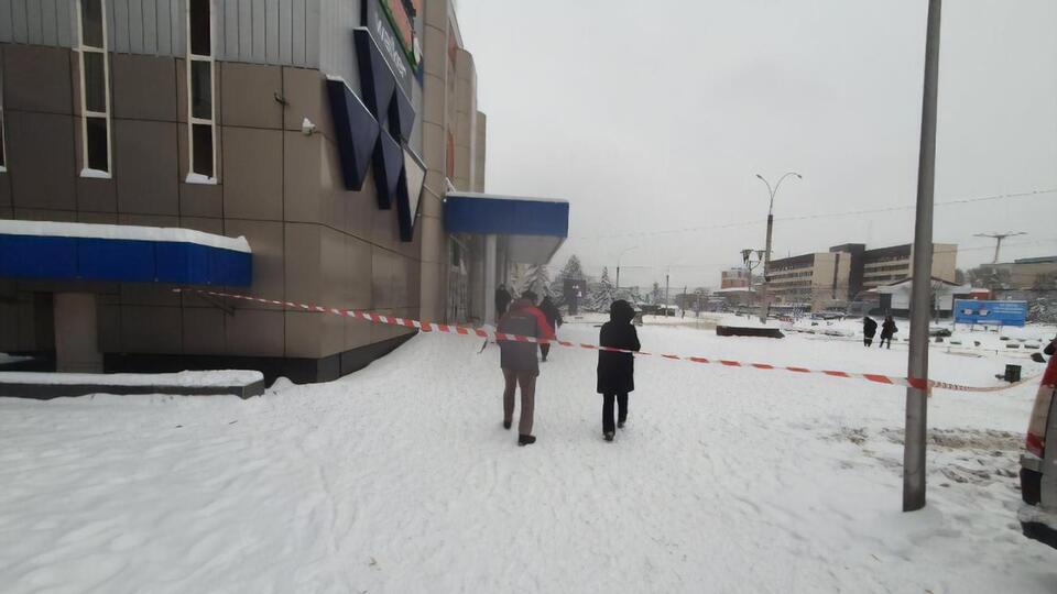 Вибух стався на третьому поверсі ТЦ